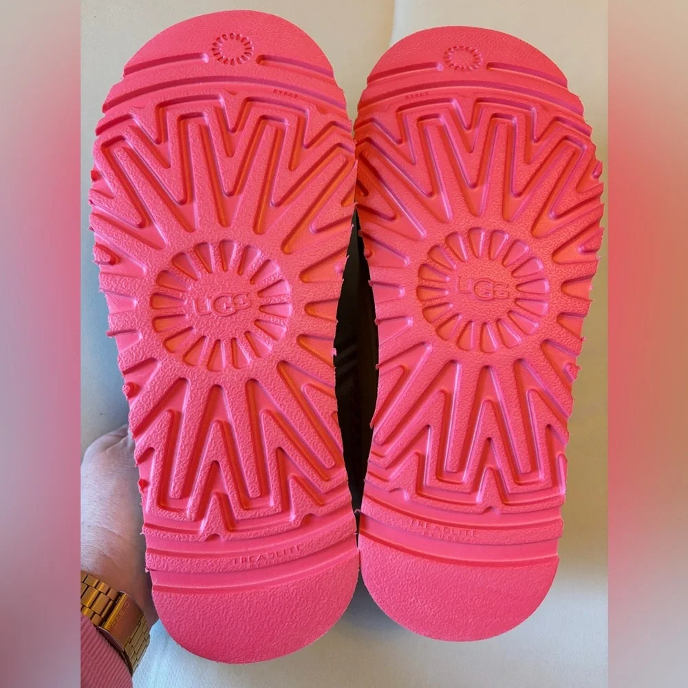 Ugg Tazz Platform - Picture 4 of 4